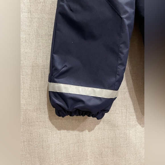 SKI, SNOWBOARD, SNOW PLAY pants for winter fun. Navy blue w/silver stripe. 2-3 - Picture 2 of 7